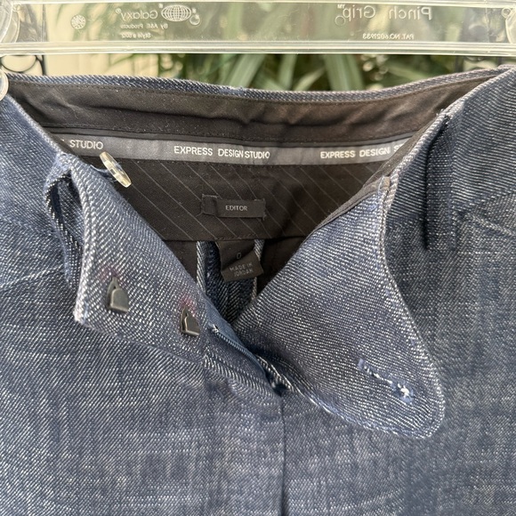 Express Design Studio Women's Dark Blue Culotte Pants. - Picture 3 of 6